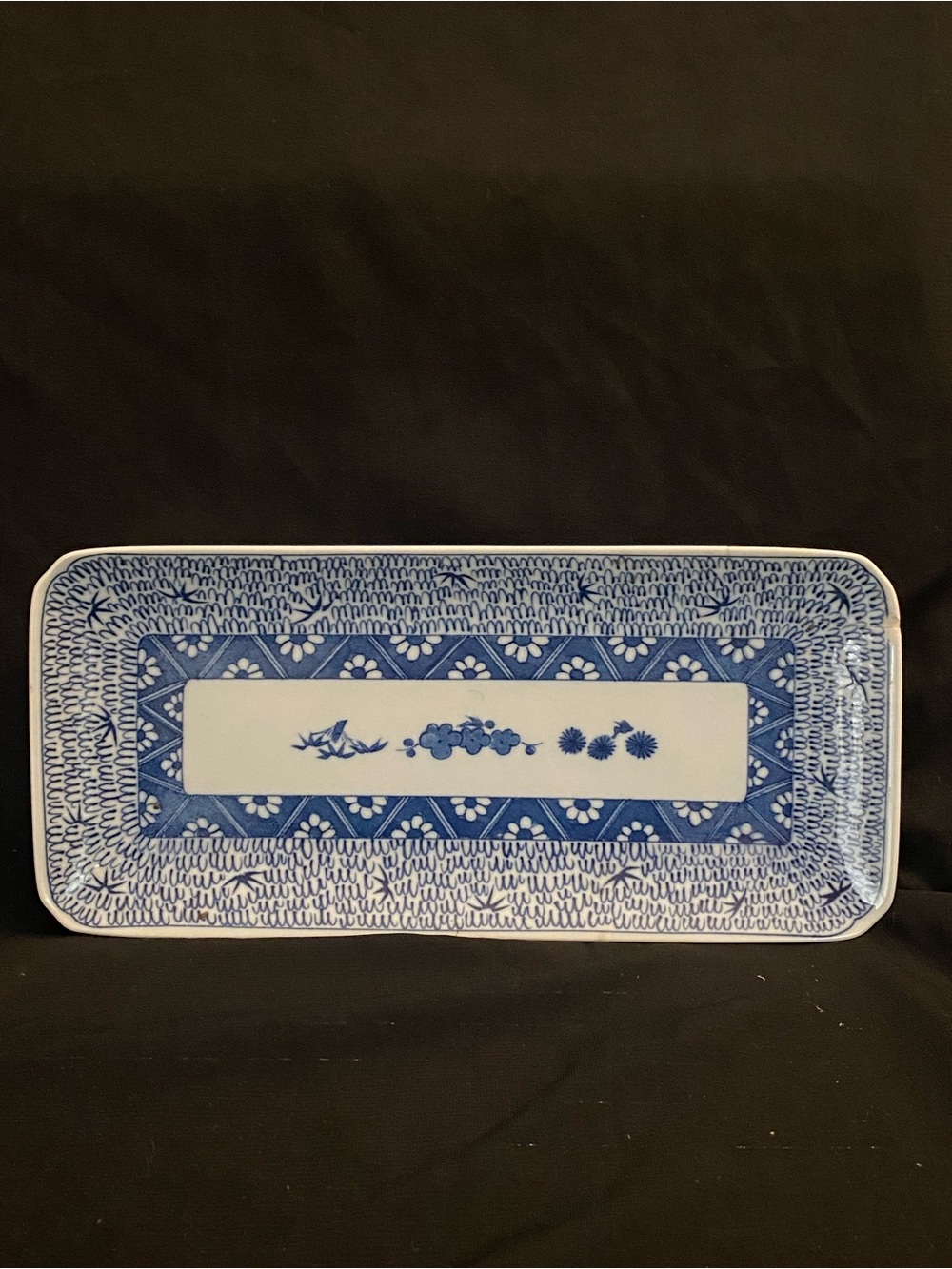 Japanese Ko-Imari style rectangular porcelain serving dish.